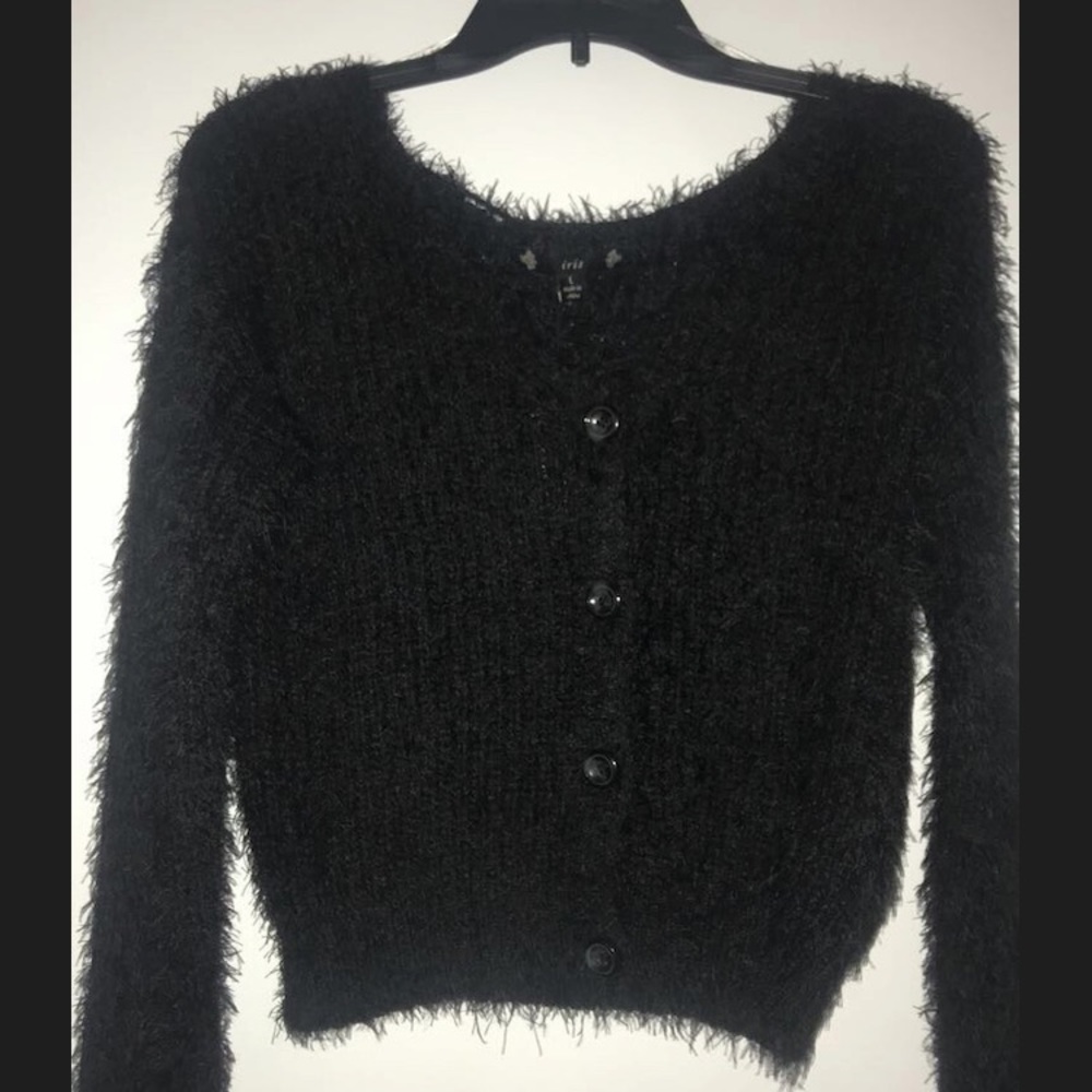 🖤🖤Comfy black crop top sweater 🖤🖤